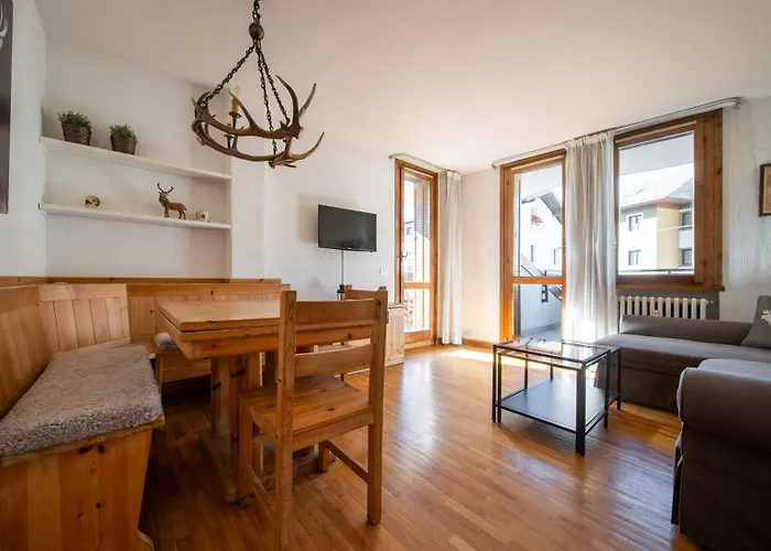 Xxv Aprile 6 * בורמיו